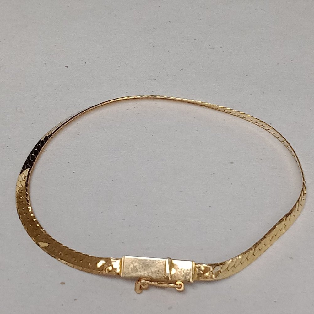 14k Italian gold herringbone bracelet